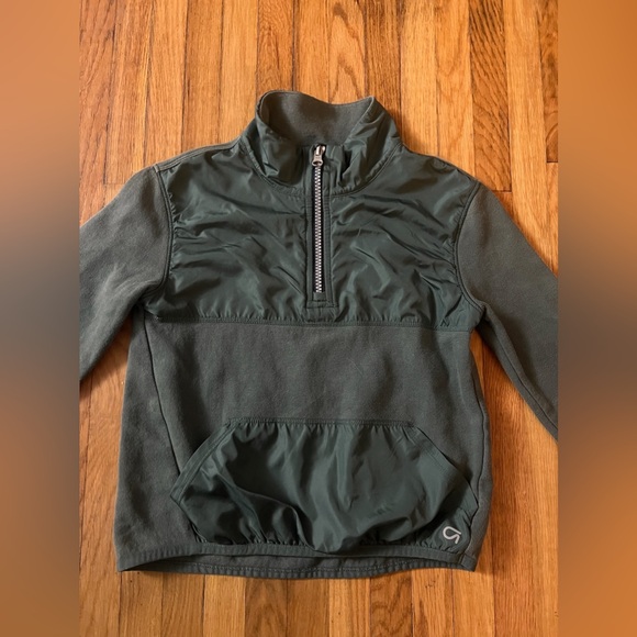 GapFit XS Half Zip Olive Green Athletic Sweatshirt - Picture 4 of 4